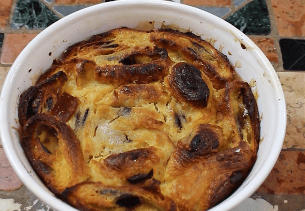 Pains au chocolat en délicieux pudding !