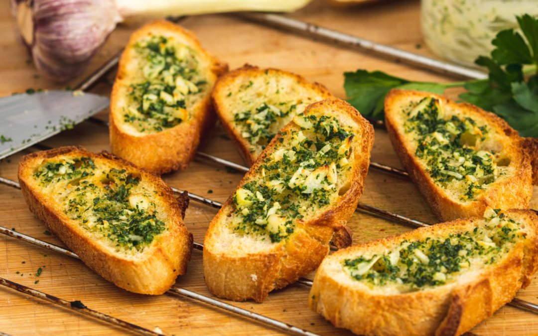 Pain à l’ail (Garlic Bread)